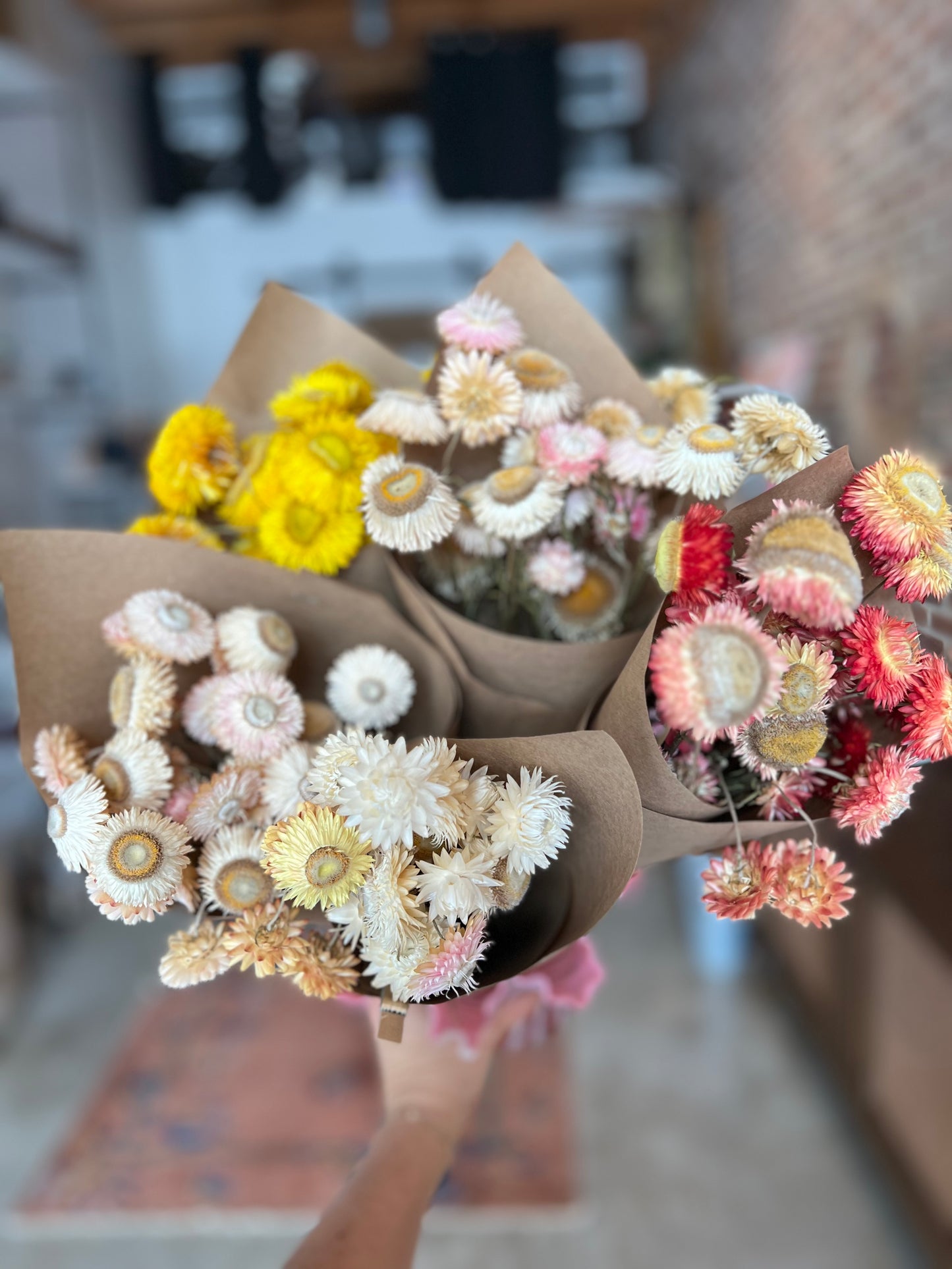 Dried Strawflower Bunch- Local